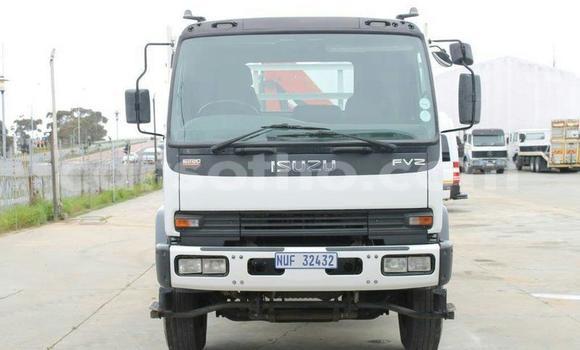 Buy Used Isuzu FVZ White Truck in Maseru in Maseru Buy Used Isuzu FVZ White Truck in Maseru in Maseru
