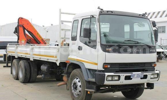Buy Used Isuzu FVZ White Truck in Maseru in Maseru Buy Used Isuzu FVZ White Truck in Maseru in Maseru