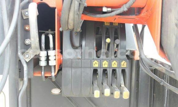 Buy Used Isuzu FVZ White Truck in Maseru in Maseru Buy Used Isuzu FVZ White Truck in Maseru in Maseru