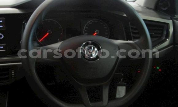 Sayi Na hannu Volkswagen Polo White Mota in Maseru a Maseru Sayi Na hannu Volkswagen Polo White Mota in Maseru a Maseru