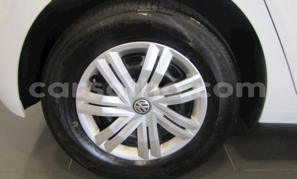Sayi Na hannu Volkswagen Polo White Mota in Maseru a Maseru Sayi Na hannu Volkswagen Polo White Mota in Maseru a Maseru