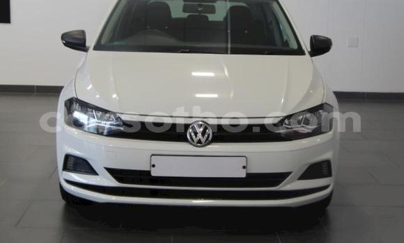 Sayi Na hannu Volkswagen Polo White Mota in Maseru a Maseru Sayi Na hannu Volkswagen Polo White Mota in Maseru a Maseru