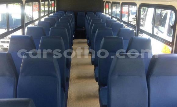 Buy Used Hino 300 Series White Truck in Maseru in Maseru Buy Used Hino 300 Series White Truck in Maseru in Maseru