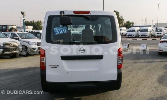 اشتري Imported Nissan Urvan White سيارة في Import - Dubai في Maseru اشتري Imported Nissan Urvan White سيارة في Import - Dubai في Maseru