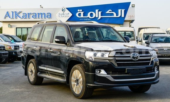 Buy Import Toyota Land Cruiser Black Car in Import - Dubai in Maseru Buy Import Toyota Land Cruiser Black Car in Import - Dubai in Maseru