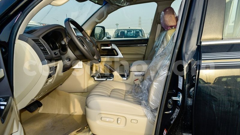 Big with watermark toyota land cruiser maseru import dubai 17576