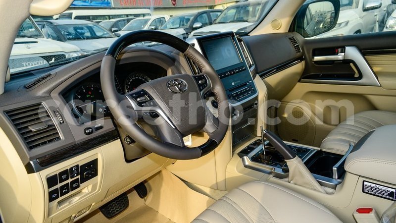 Big with watermark toyota land cruiser maseru import dubai 17576