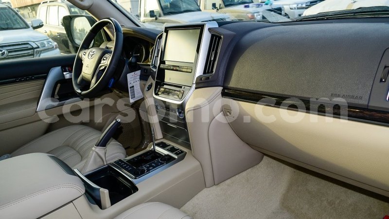 Big with watermark toyota land cruiser maseru import dubai 17576