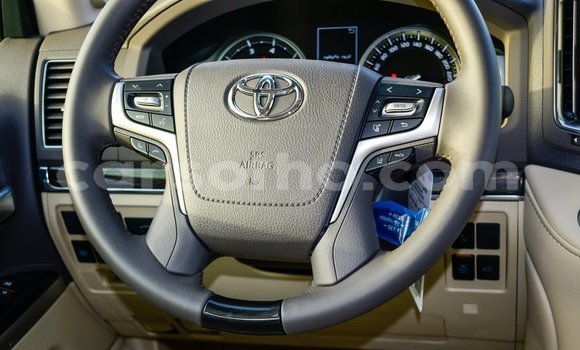 Buy Import Toyota Land Cruiser Black Car in Import - Dubai in Maseru Buy Import Toyota Land Cruiser Black Car in Import - Dubai in Maseru