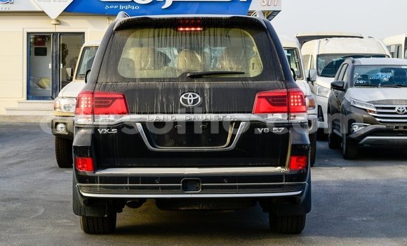 Buy Import Toyota Land Cruiser Black Car in Import - Dubai in Maseru Buy Import Toyota Land Cruiser Black Car in Import - Dubai in Maseru