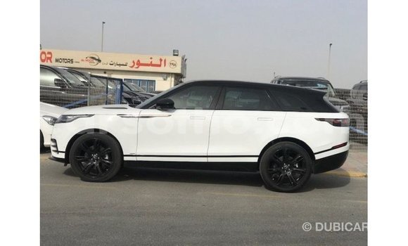 Acheter Import Voiture Land Rover Range Rover Blanc à Import - Dubai, Maseru Acheter Import Voiture Land Rover Range Rover Blanc à Import - Dubai, Maseru