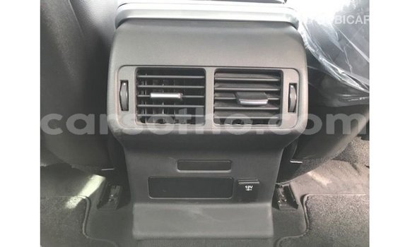 Acheter Import Voiture Land Rover Range Rover Blanc à Import - Dubai, Maseru Acheter Import Voiture Land Rover Range Rover Blanc à Import - Dubai, Maseru