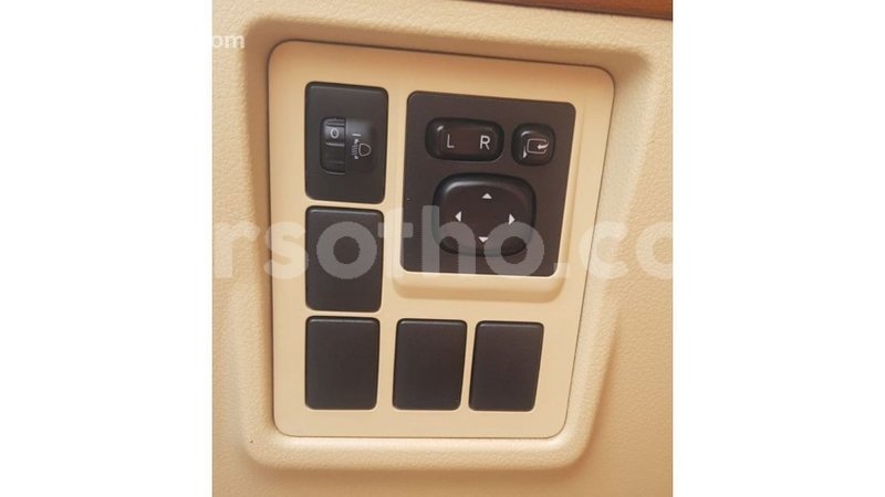 Big with watermark toyota land cruiser maseru import dubai 17579