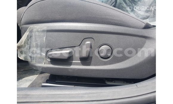 Sayi Imported Kia Cadenza Blue Mota in Import - Dubai a Maseru Sayi Imported Kia Cadenza Blue Mota in Import - Dubai a Maseru