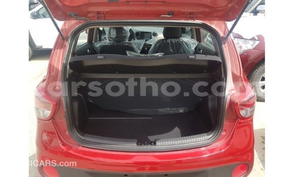 Sayi Imported Hyundai i10 Red Mota in Import - Dubai a Maseru Sayi Imported Hyundai i10 Red Mota in Import - Dubai a Maseru