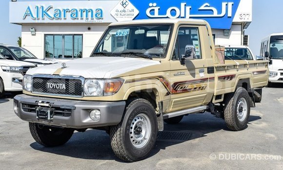 Sayi Imported Toyota Land Cruiser Beige Mota in Import - Dubai a Maseru Sayi Imported Toyota Land Cruiser Beige Mota in Import - Dubai a Maseru