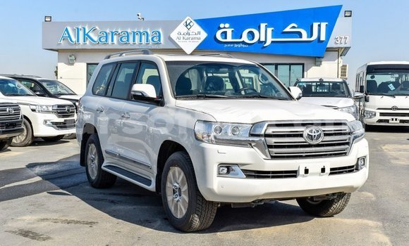 Buy Import Toyota Land Cruiser White Car in Import - Dubai in Maseru Buy Import Toyota Land Cruiser White Car in Import - Dubai in Maseru