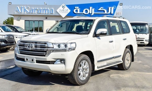 Buy Import Toyota Land Cruiser White Car in Import - Dubai in Maseru Buy Import Toyota Land Cruiser White Car in Import - Dubai in Maseru