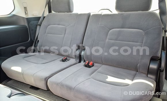 Buy Import Toyota Land Cruiser White Car in Import - Dubai in Maseru Buy Import Toyota Land Cruiser White Car in Import - Dubai in Maseru