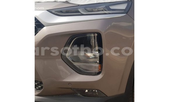 Sayi Imported Hyundai Santa Fe Other Mota in Import - Dubai a Maseru Sayi Imported Hyundai Santa Fe Other Mota in Import - Dubai a Maseru
