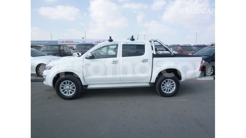 Big with watermark toyota hilux maseru import dubai 17591