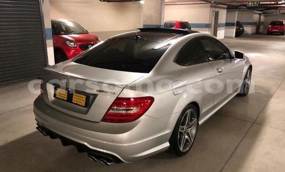 Sayi Na hannu Mercedes-Benz C–Class Silver Mota in Maseru a Maseru Sayi Na hannu Mercedes-Benz C–Class Silver Mota in Maseru a Maseru