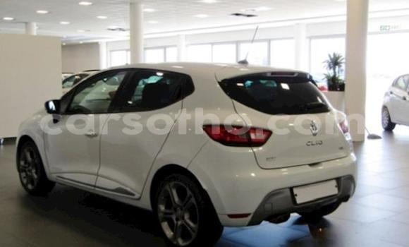 Acheter Occasion Voiture Renault Clio Blanc à Maseru, Maseru Acheter Occasion Voiture Renault Clio Blanc à Maseru, Maseru