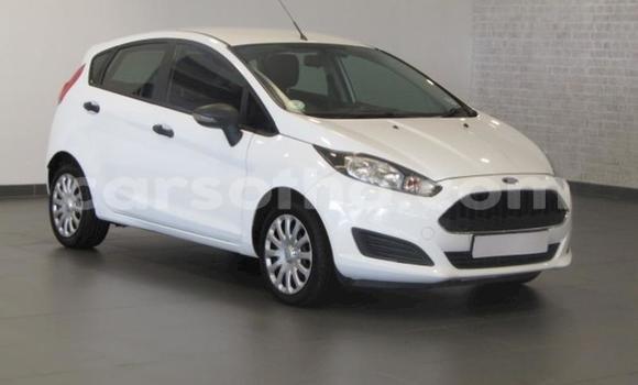 Sayi Na hannu Ford Fiesta White Mota in Maseru a Maseru Sayi Na hannu Ford Fiesta White Mota in Maseru a Maseru