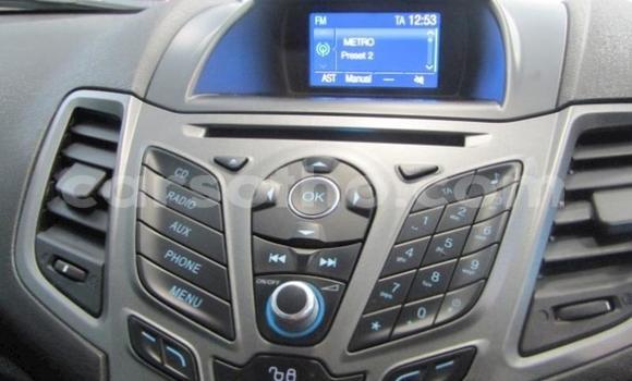 Sayi Na hannu Ford Fiesta White Mota in Maseru a Maseru Sayi Na hannu Ford Fiesta White Mota in Maseru a Maseru