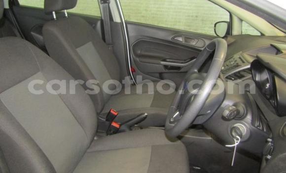 Sayi Na hannu Ford Fiesta White Mota in Maseru a Maseru Sayi Na hannu Ford Fiesta White Mota in Maseru a Maseru