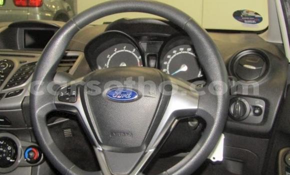Sayi Na hannu Ford Fiesta White Mota in Maseru a Maseru Sayi Na hannu Ford Fiesta White Mota in Maseru a Maseru