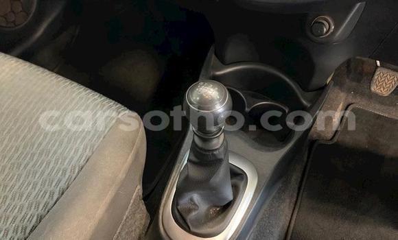 Sayi Na hannu Toyota Yaris Silver Mota in Maseru a Maseru Sayi Na hannu Toyota Yaris Silver Mota in Maseru a Maseru