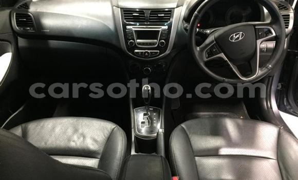 Acheter Occasion Voiture Hyundai Accent Gris à Maseru, Maseru Acheter Occasion Voiture Hyundai Accent Gris à Maseru, Maseru
