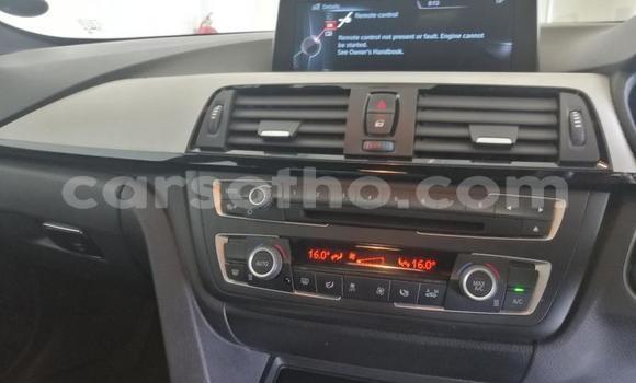 Sayi Na hannu BMW 3–Series White Mota in Maseru a Maseru Sayi Na hannu BMW 3–Series White Mota in Maseru a Maseru