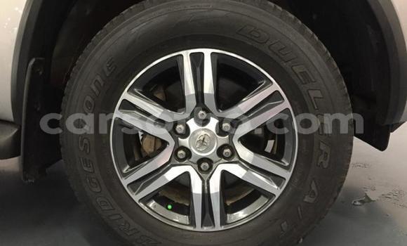 Acheter Occasion Voiture Toyota Fortuner Gris à Maseru, Maseru Acheter Occasion Voiture Toyota Fortuner Gris à Maseru, Maseru