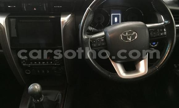 Acheter Occasion Voiture Toyota Fortuner Gris à Maseru, Maseru Acheter Occasion Voiture Toyota Fortuner Gris à Maseru, Maseru