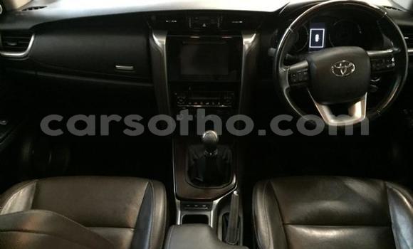 Acheter Occasion Voiture Toyota Fortuner Gris à Maseru, Maseru Acheter Occasion Voiture Toyota Fortuner Gris à Maseru, Maseru
