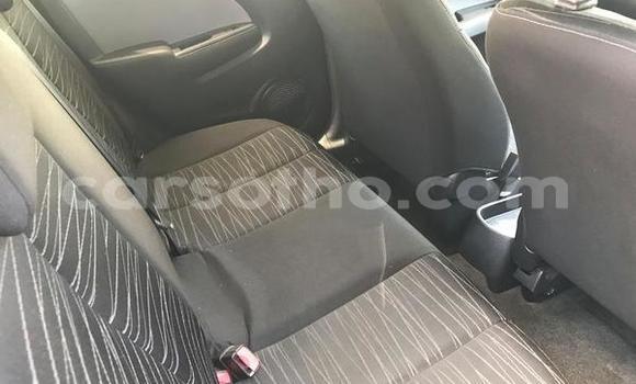 اشتري مستعمل Mazda Mazda 2 Black سيارة في Roma في Maseru اشتري مستعمل Mazda Mazda 2 Black سيارة في Roma في Maseru