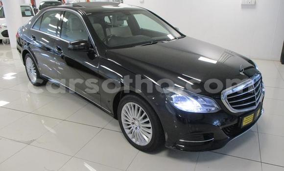 اشتري مستعمل Mercedes-Benz E–Class Black سيارة في Maseru في Maseru اشتري مستعمل Mercedes-Benz E–Class Black سيارة في Maseru في Maseru