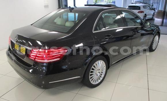 اشتري مستعمل Mercedes-Benz E–Class Black سيارة في Maseru في Maseru اشتري مستعمل Mercedes-Benz E–Class Black سيارة في Maseru في Maseru