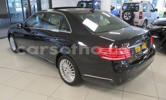 اشتري مستعمل Mercedes-Benz E–Class Black سيارة في Maseru في Maseru اشتري مستعمل Mercedes-Benz E–Class Black سيارة في Maseru في Maseru