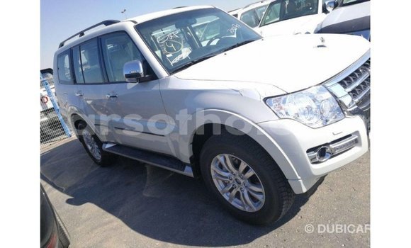 Sayi Imported Mitsubishi Pajero White Mota in Import - Dubai a Maseru Sayi Imported Mitsubishi Pajero White Mota in Import - Dubai a Maseru