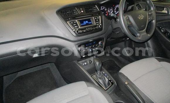 اشتري مستعمل Hyundai i20 White سيارة في Maseru في Maseru اشتري مستعمل Hyundai i20 White سيارة في Maseru في Maseru