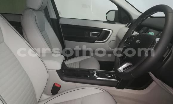 Sayi Na hannu Land Rover Discovery Sport White Mota in Roma a Maseru Sayi Na hannu Land Rover Discovery Sport White Mota in Roma a Maseru