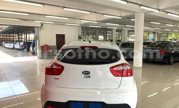 Acheter Occasion Voiture Kia Rio Blanc à Maseru, Maseru Acheter Occasion Voiture Kia Rio Blanc à Maseru, Maseru