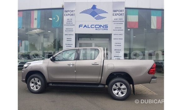 Acheter Import Voiture Toyota Hilux Autre à Import - Dubai, Maseru Acheter Import Voiture Toyota Hilux Autre à Import - Dubai, Maseru