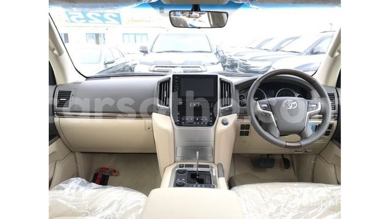 Big with watermark toyota land cruiser maseru import dubai 17713