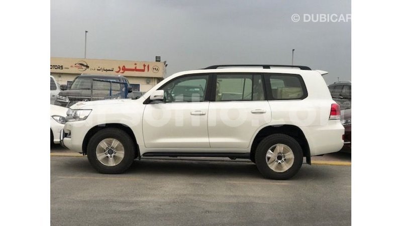 Big with watermark toyota land cruiser maseru import dubai 17713