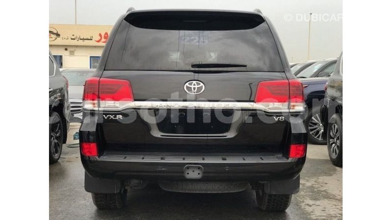 Big with watermark toyota land cruiser maseru import dubai 17714