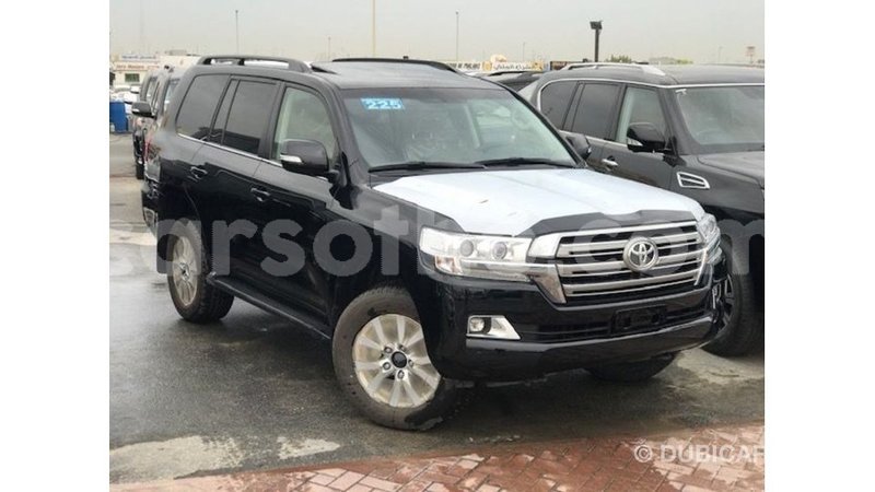 Big with watermark toyota land cruiser maseru import dubai 17714